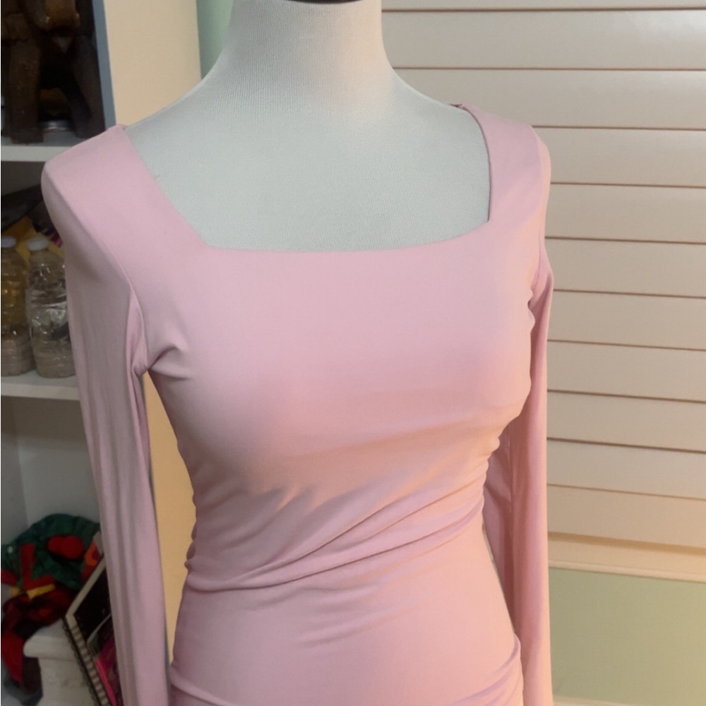 Elegant Pink Long Sleeve Dress